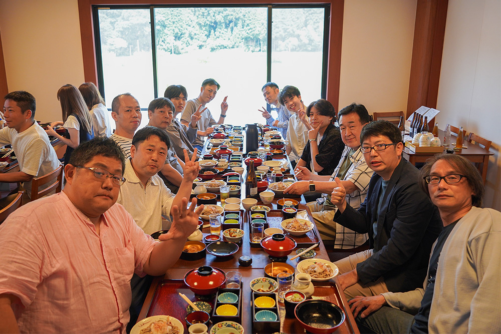 雲粋での食事風景