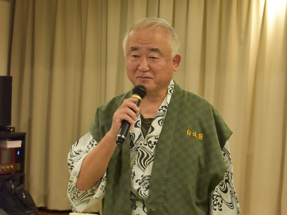懇親会