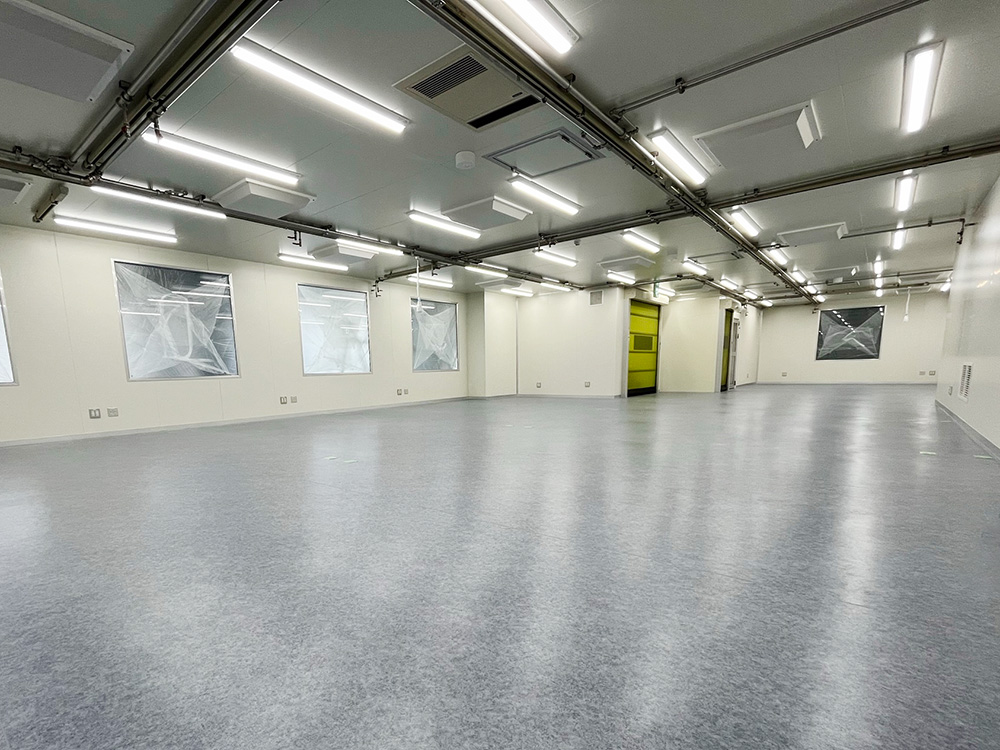 「ロボデックス」半導体装置製造用のクリーンルーム