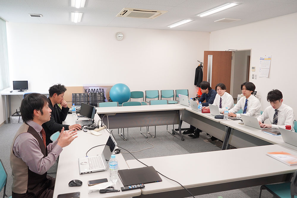 2025年新人研修全体オリエンテーションの様子