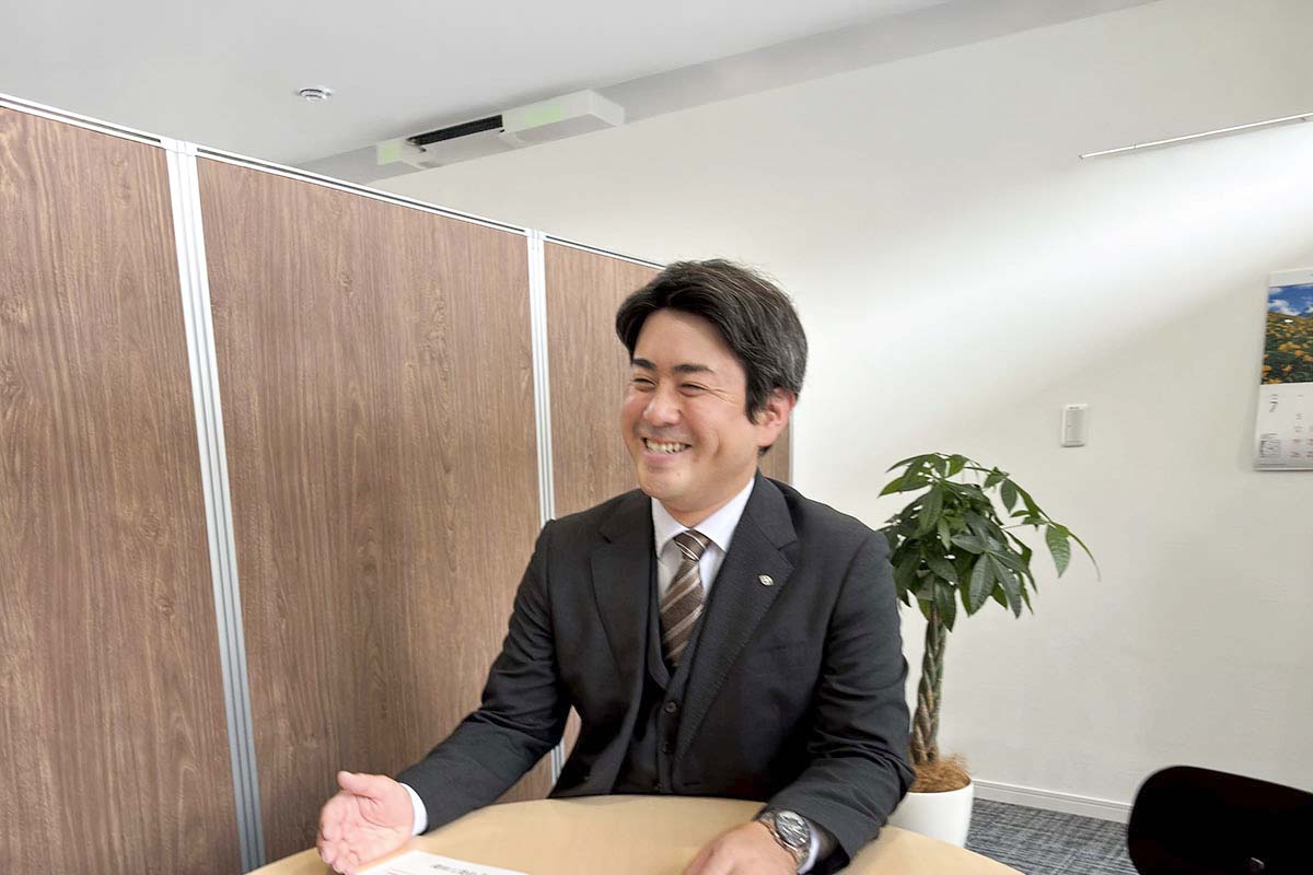 熊本営業所 最所さんのインタビュー風景1