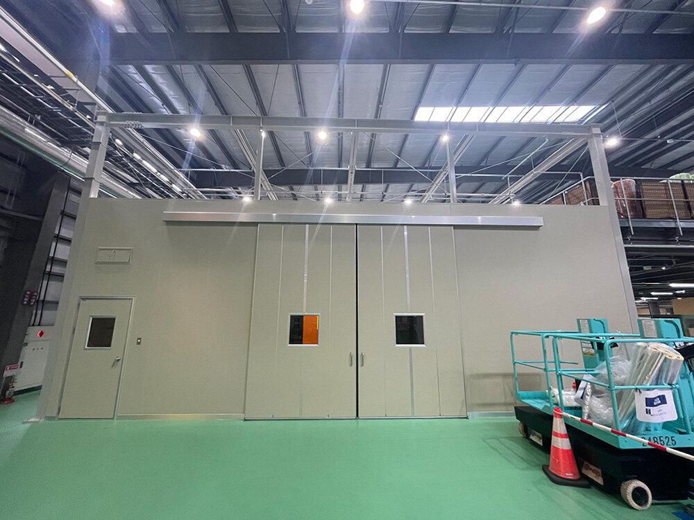 半導体製造装置の組み立て工場に<br>高清浄度クラスのクリーンルームを施工