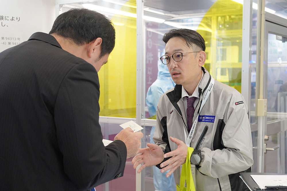 第16回 FILMTECH JAPAN（高機能フィルム展）商談の様子