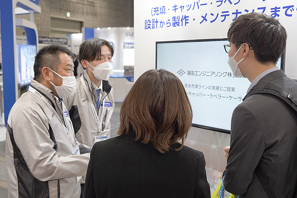 第11回 インターフェックスWeek 大阪商談の様子