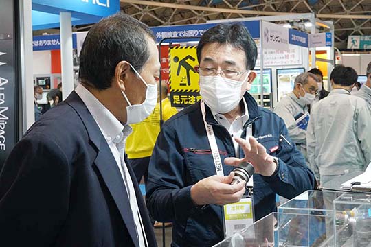 MECT2021(メカトロテックジャパン2021)商談の様子