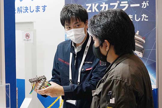 MECT2021(メカトロテックジャパン2021)商談の様子